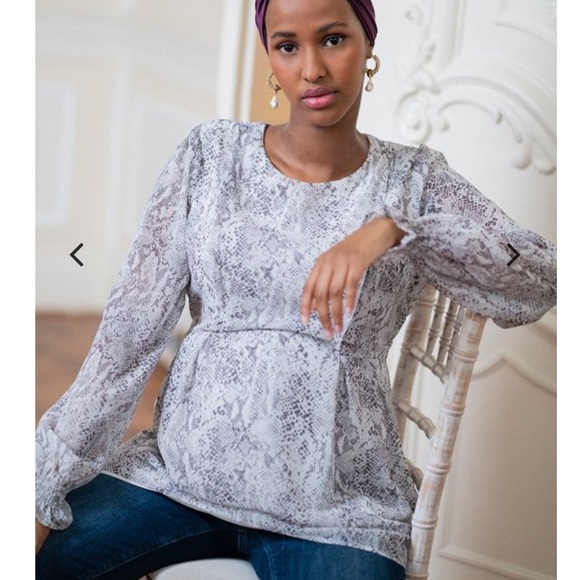 NWOT Seraphine Pintuck Flowy Snakeskin Maternity & Nursing Blouse - Picture 1 of 13